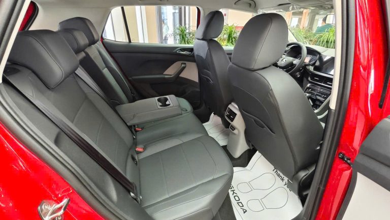 Skoda Kushaq New - Ảnh 6